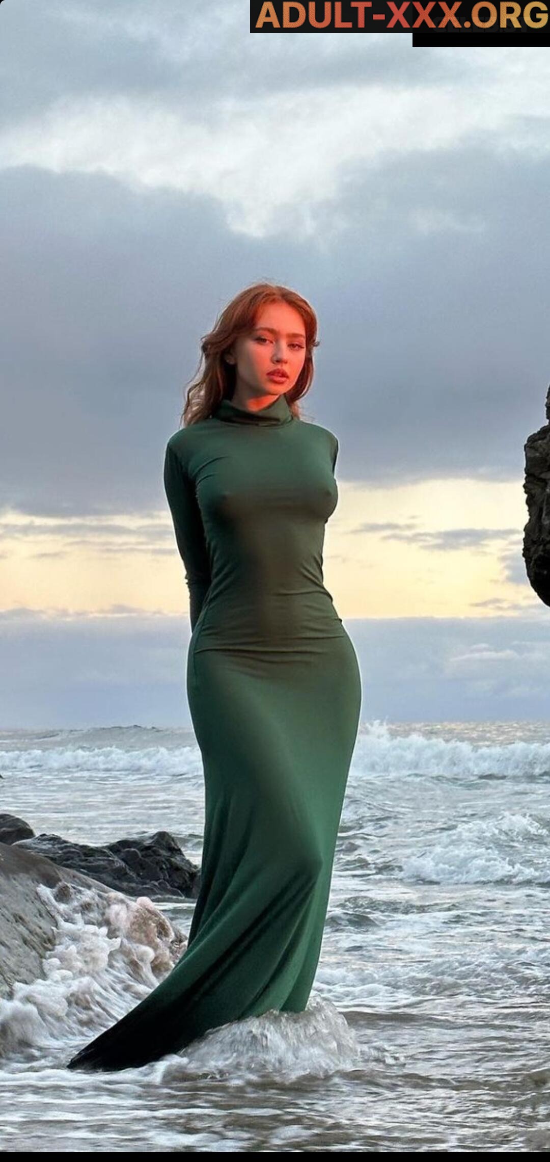renata ri gallery photo