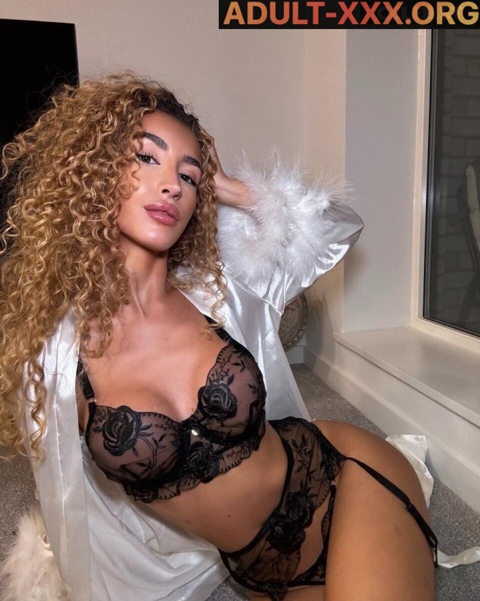 jazmine gallery photo