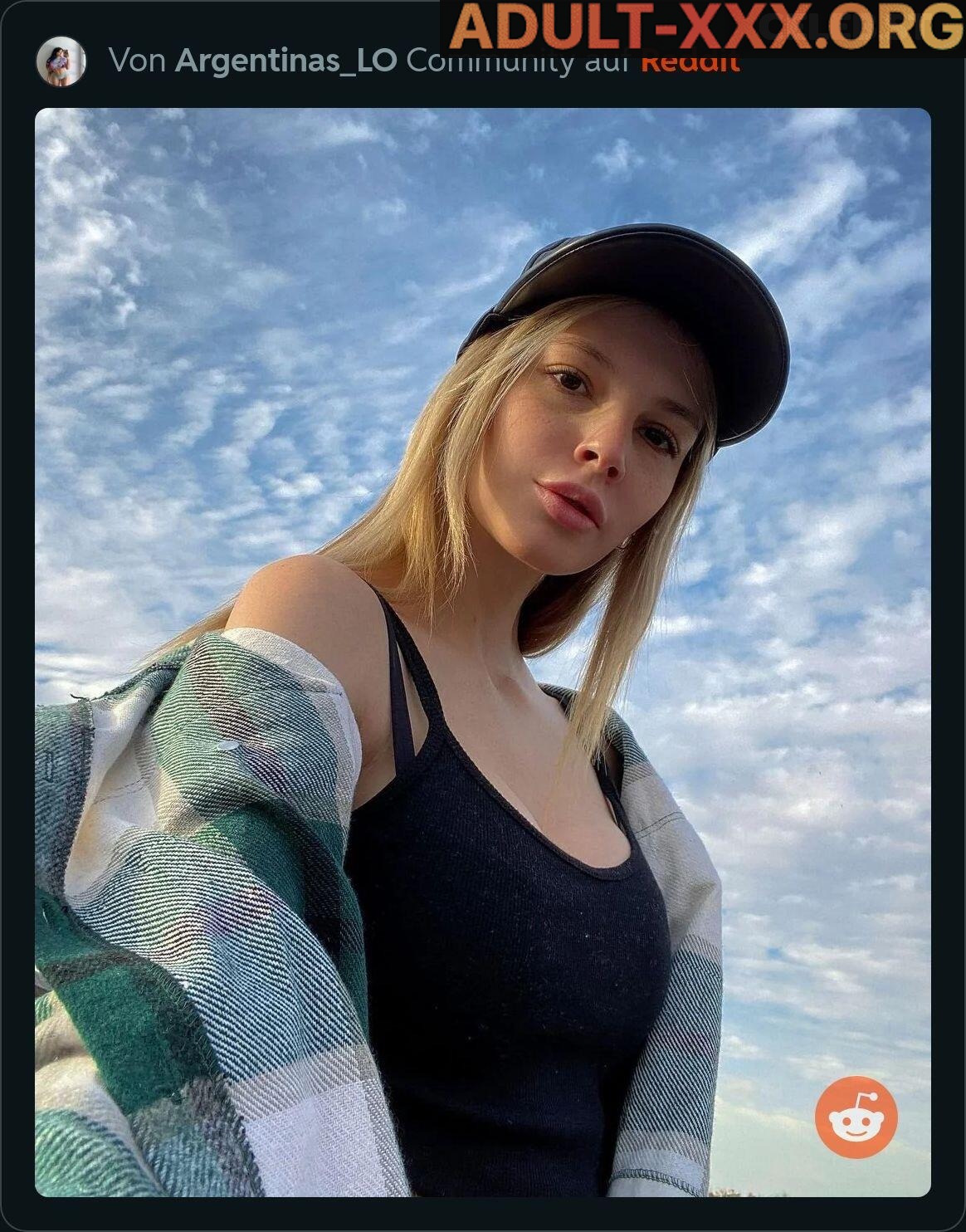 Yus Lopez gallery photo