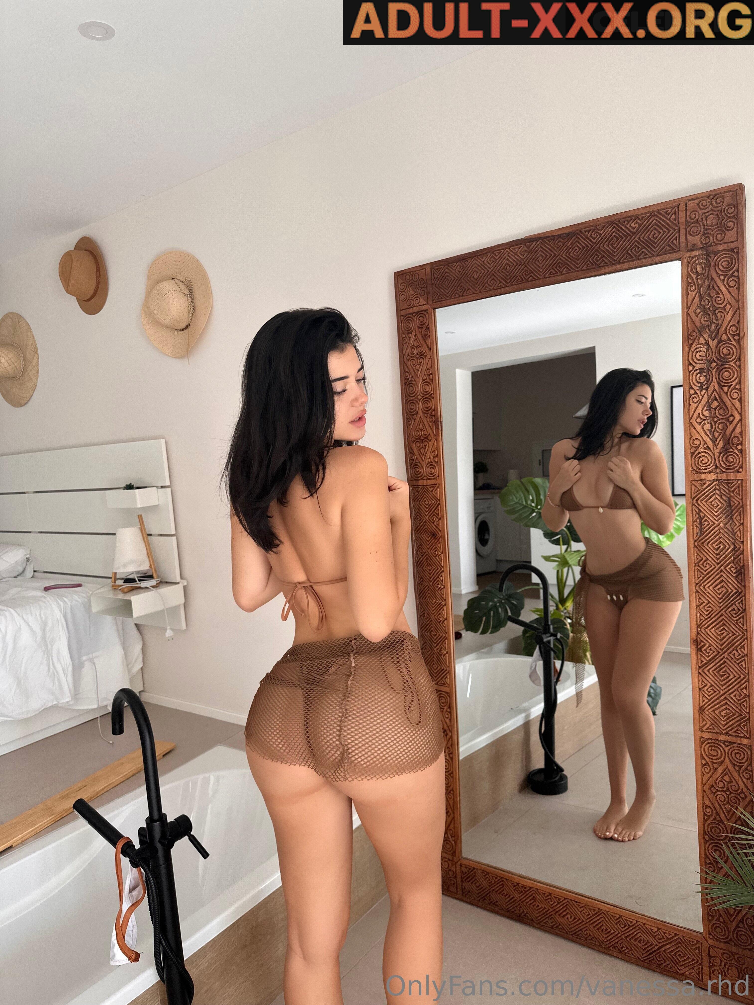 vanessa.rhd gallery photo
